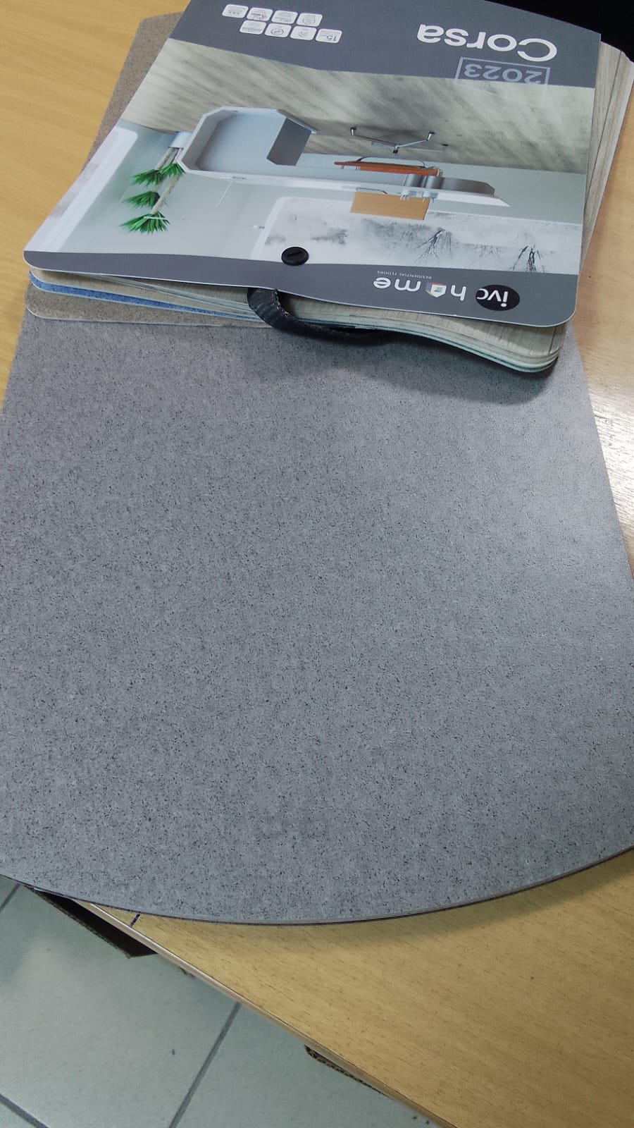 Линолеум полукоммерческий "IVC" Corsa Marras T96 (3м) — купить в Красноярске