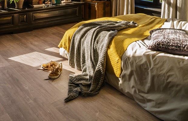 Линолеум бытовой "IVC" Golf Satin Oak 561 (3м) — купить в Красноярске